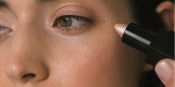 5 makeup trends that will be a hit this spring